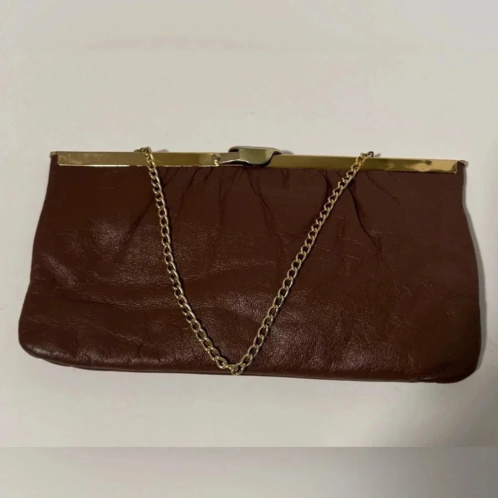 Vintage Harry Levine HL
USA Womens purse/clutch
